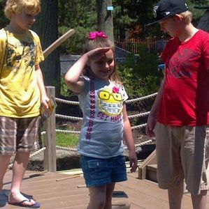 Meet your Posher, Thomas